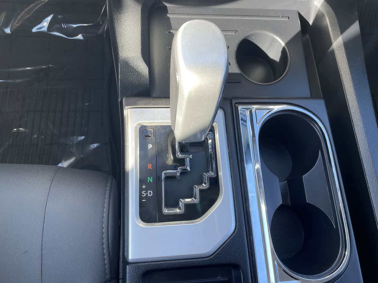 Thumbnail: 2020 Toyota Tundra - 23