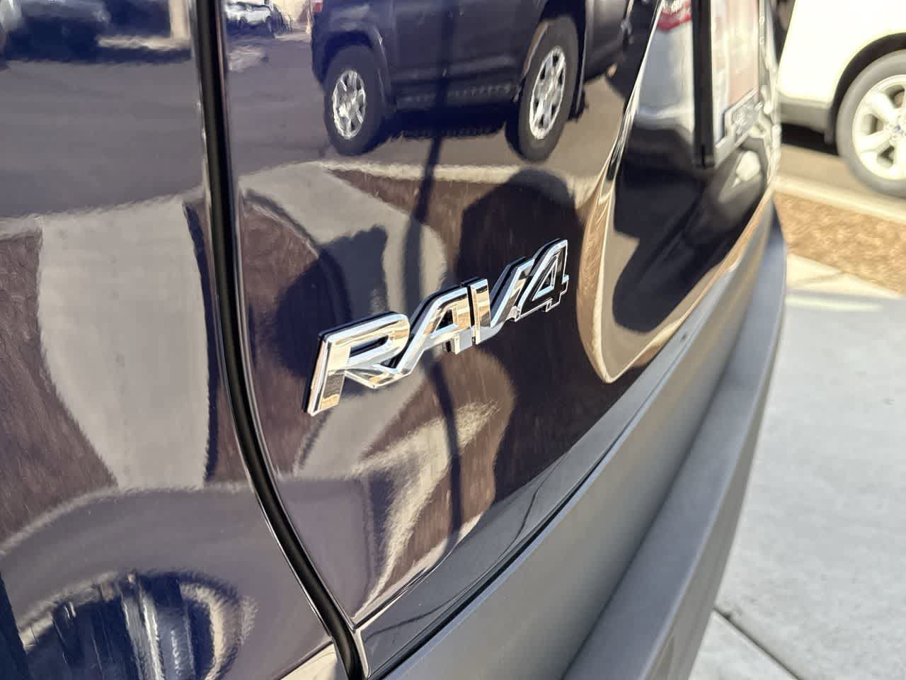 Thumbnail: 2025 Toyota RAV4 - 9