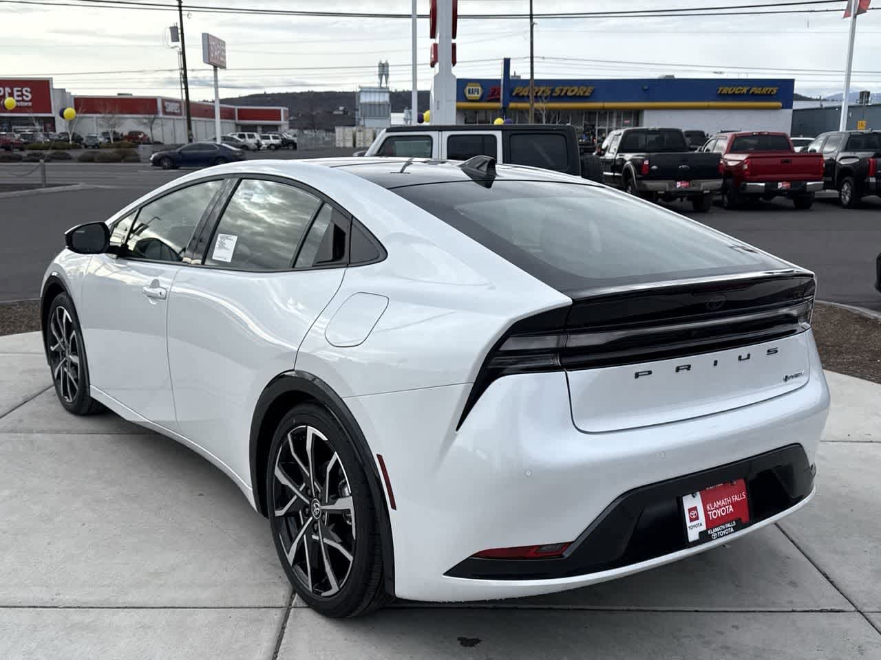 Thumbnail: 2026 Toyota Prius - 5