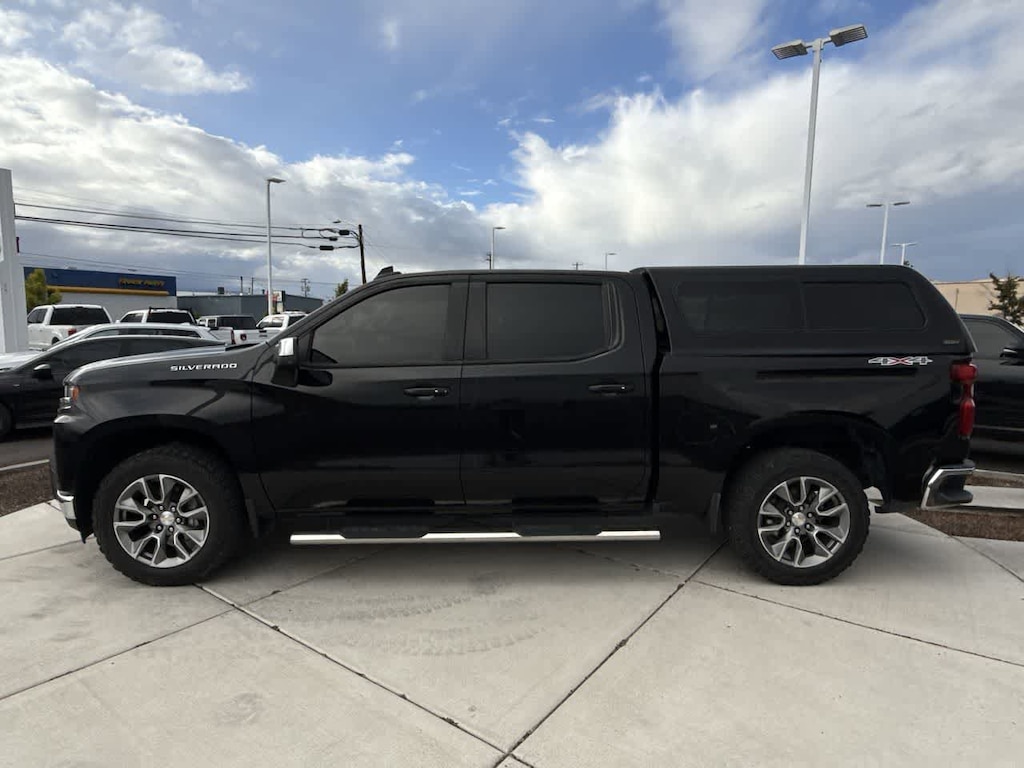 Used 2019 Chevrolet Silverado 1500 LT Truck Crew Cab