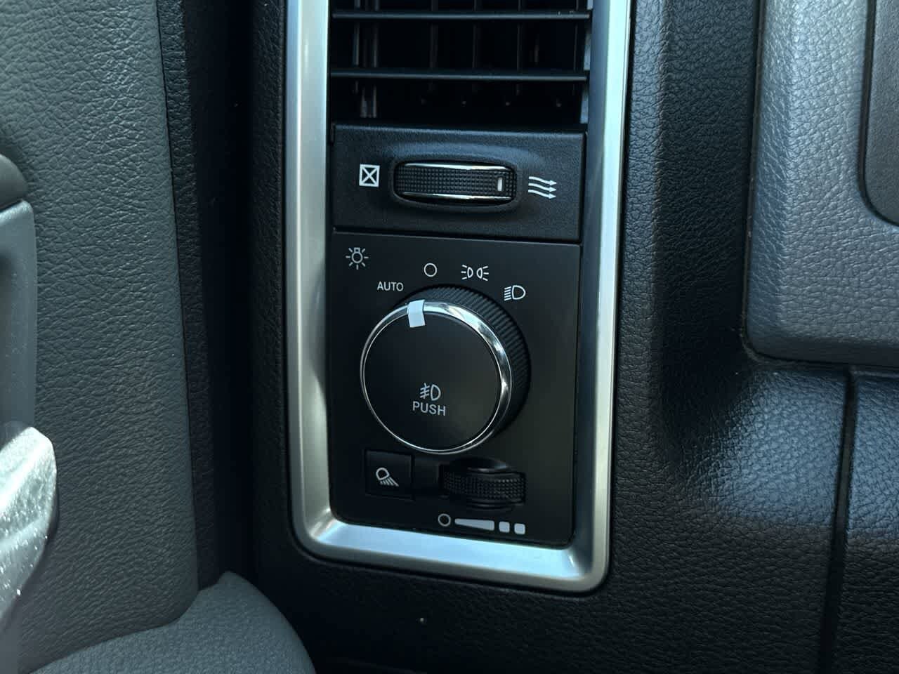 Thumbnail: 2017 RAM 1500 - 21