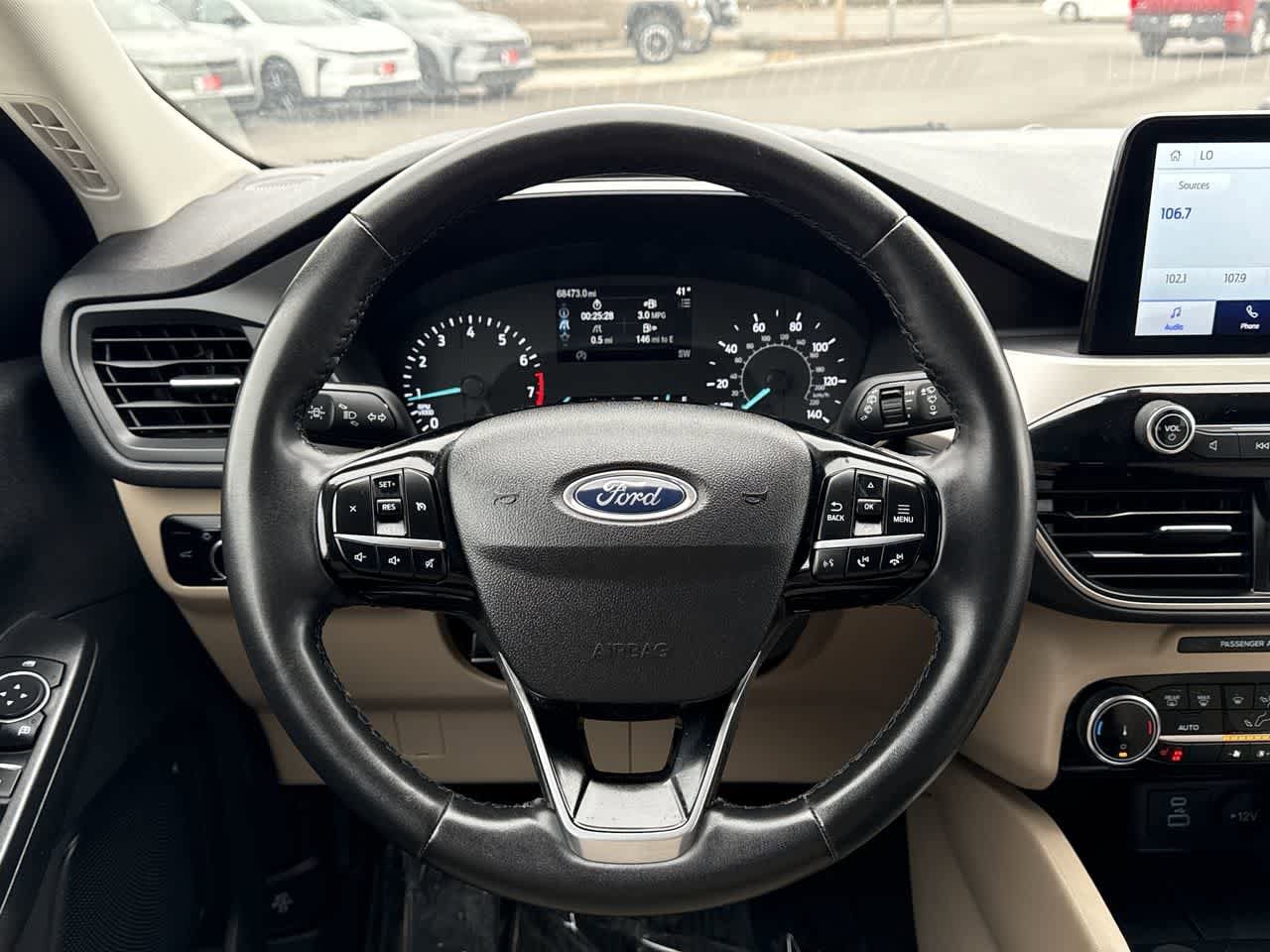 Thumbnail: 2022 Ford Escape - 16