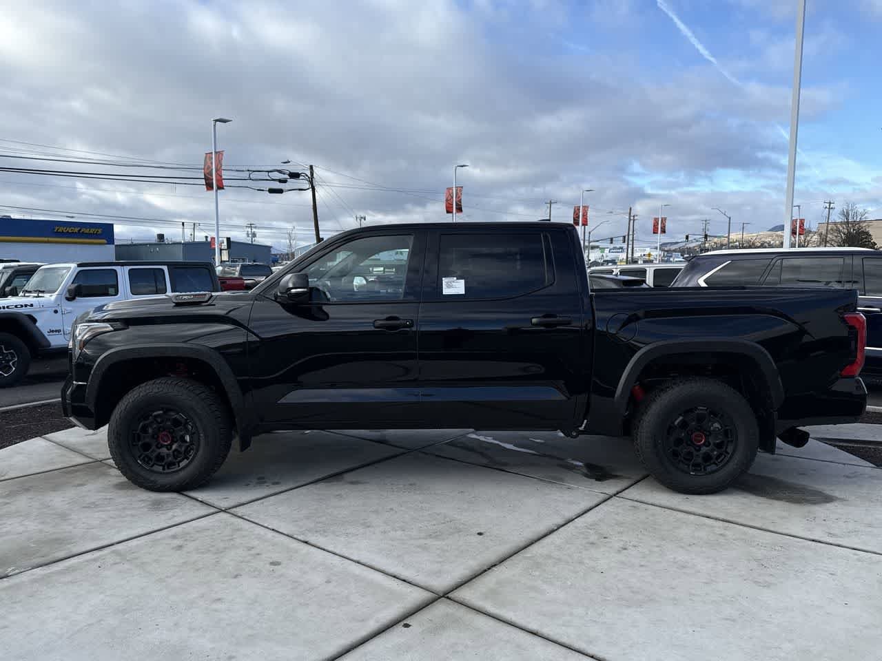 Thumbnail: 2026 Toyota Tundra - 2