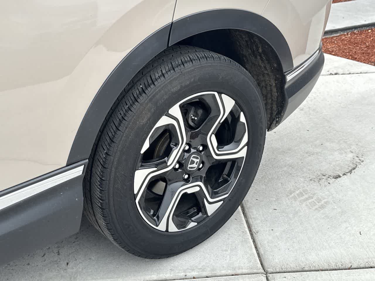 Thumbnail: 2017 Honda CR-V - 8