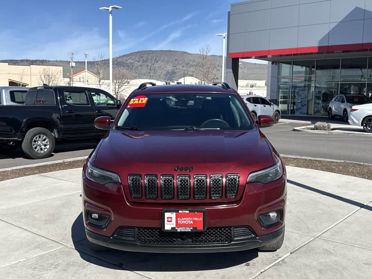 Thumbnail: 2021 Jeep Cherokee - 3