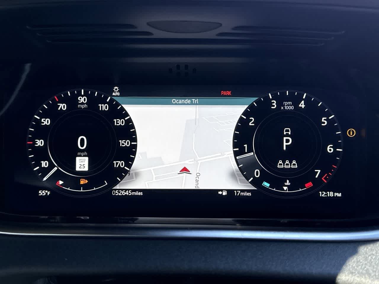 Thumbnail: 2021 Land Rover Range Rover Evoque - 17