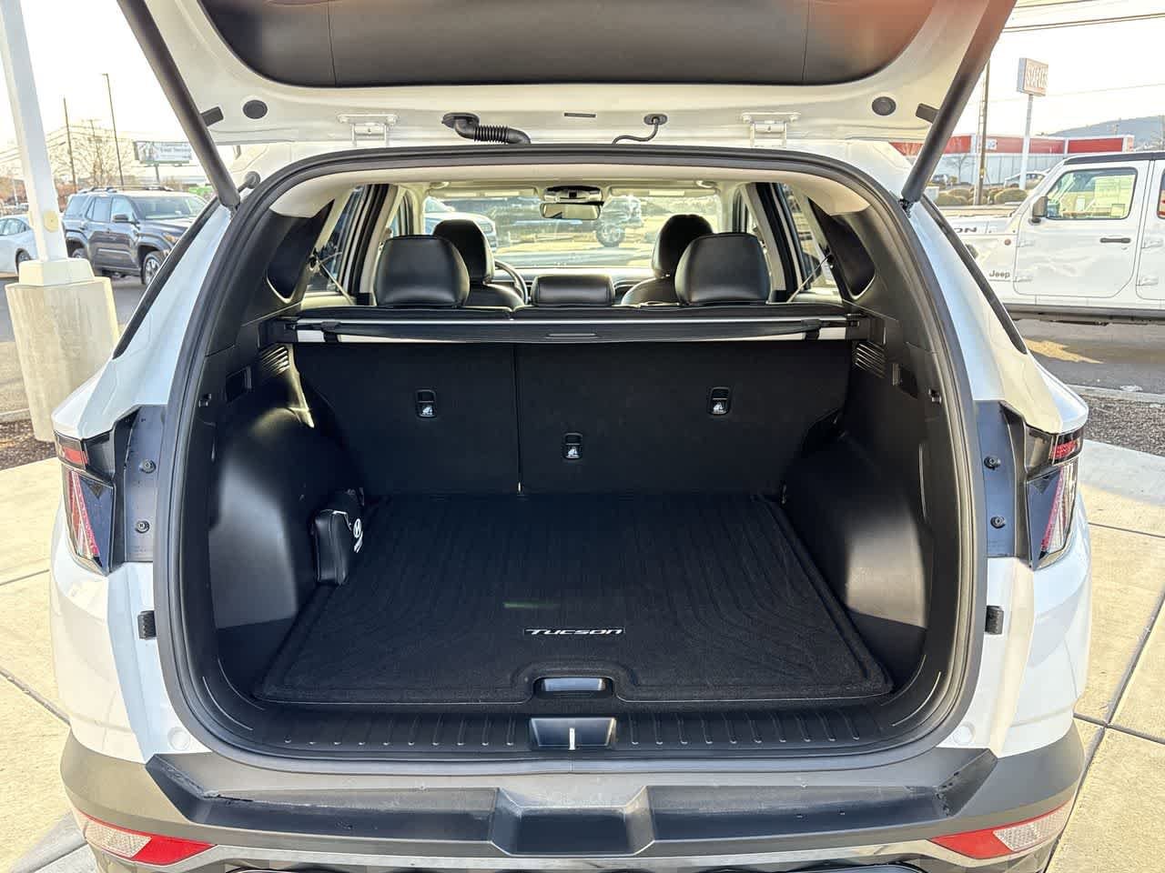 Thumbnail: 2023 Hyundai Tucson - 6