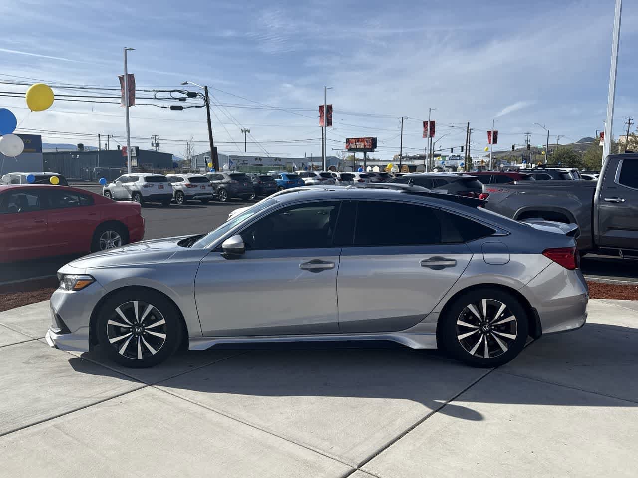 Thumbnail: 2023 Honda Civic - 2