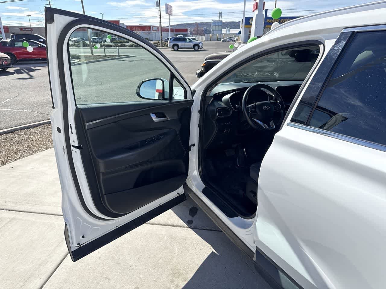 Thumbnail: 2023 Hyundai Santa Fe - 10