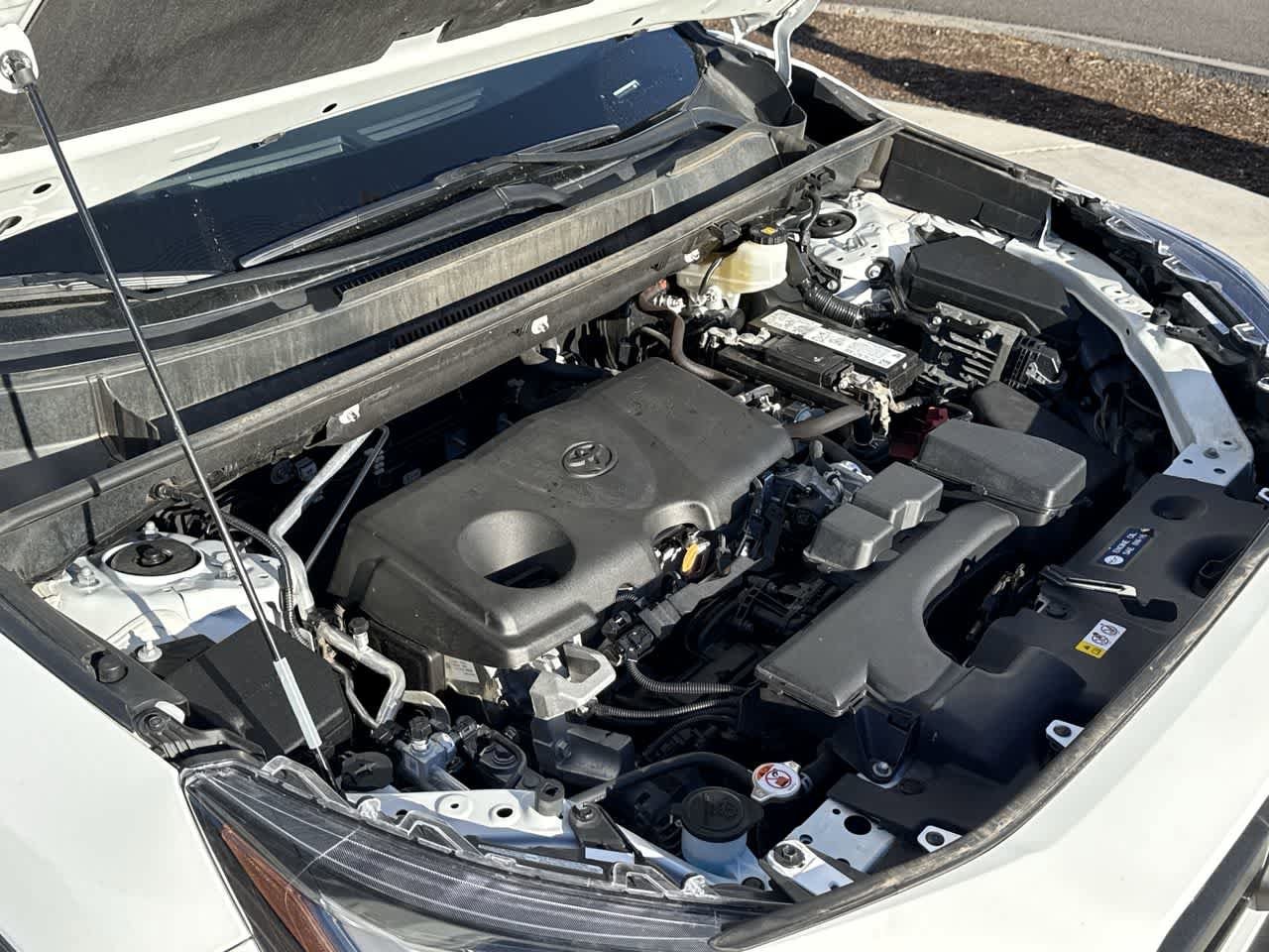 Thumbnail: 2022 Toyota RAV4 - 7