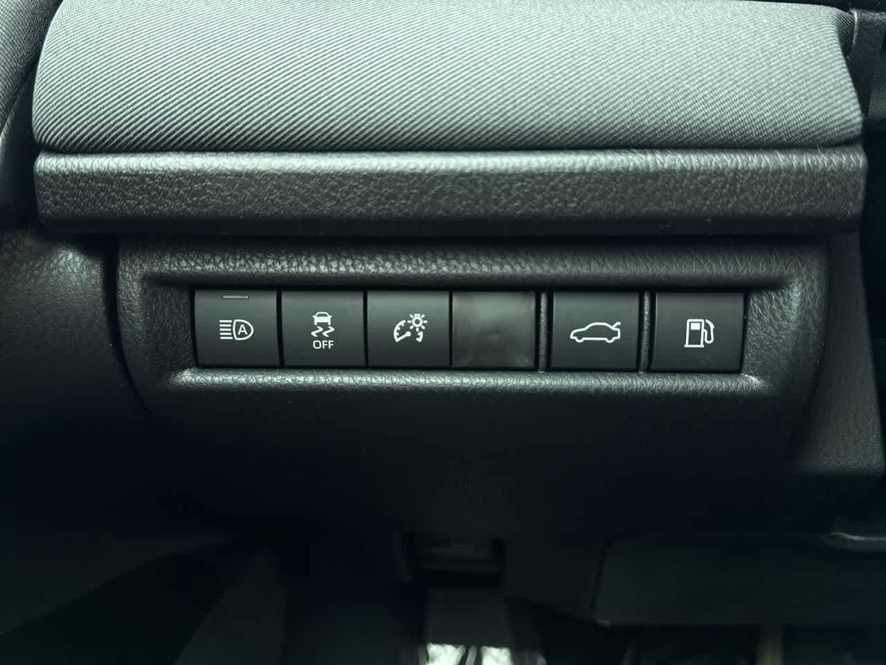 Thumbnail: 2026 Toyota Camry - 21