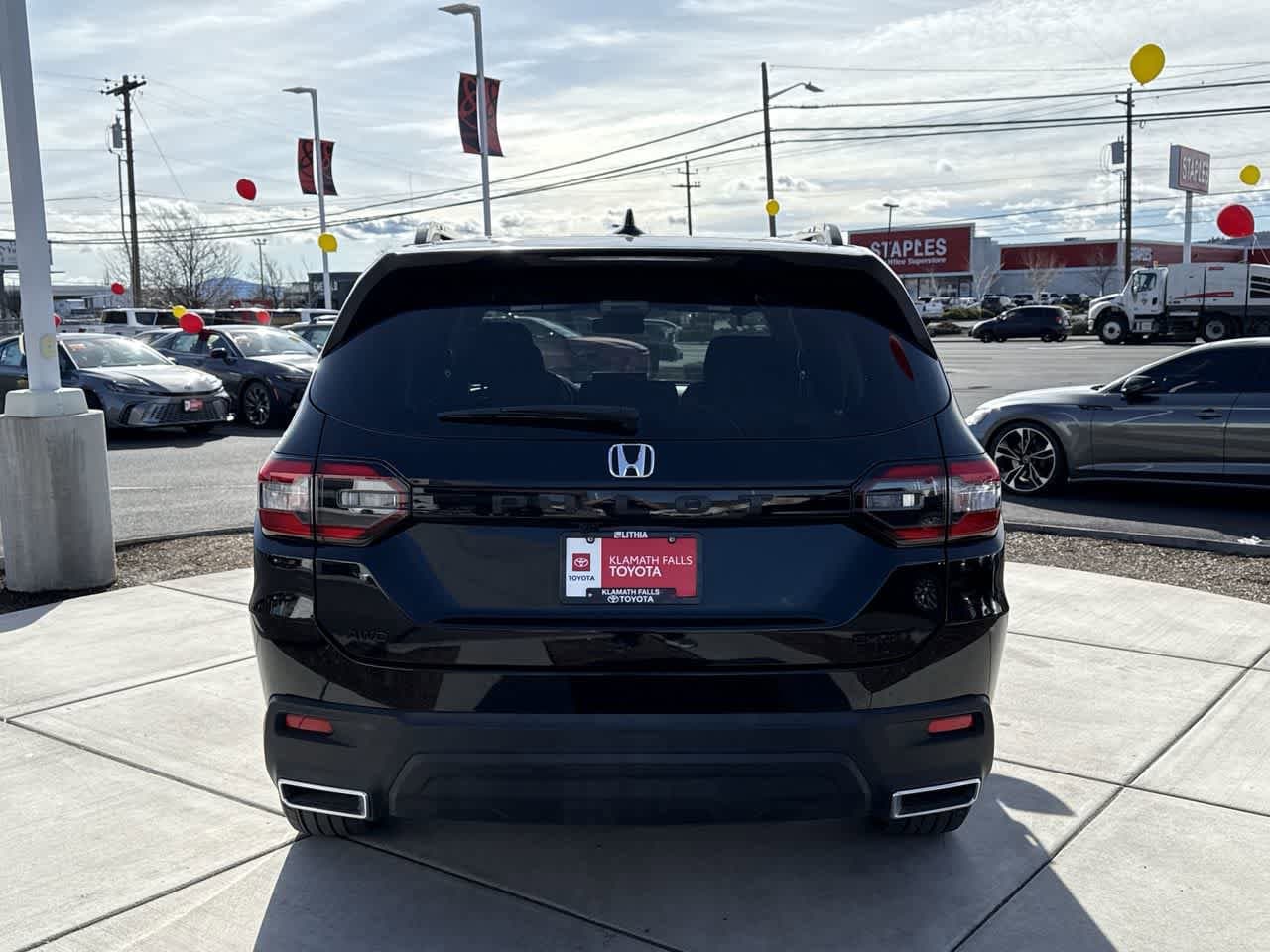 Thumbnail: 2023 Honda Pilot - 4