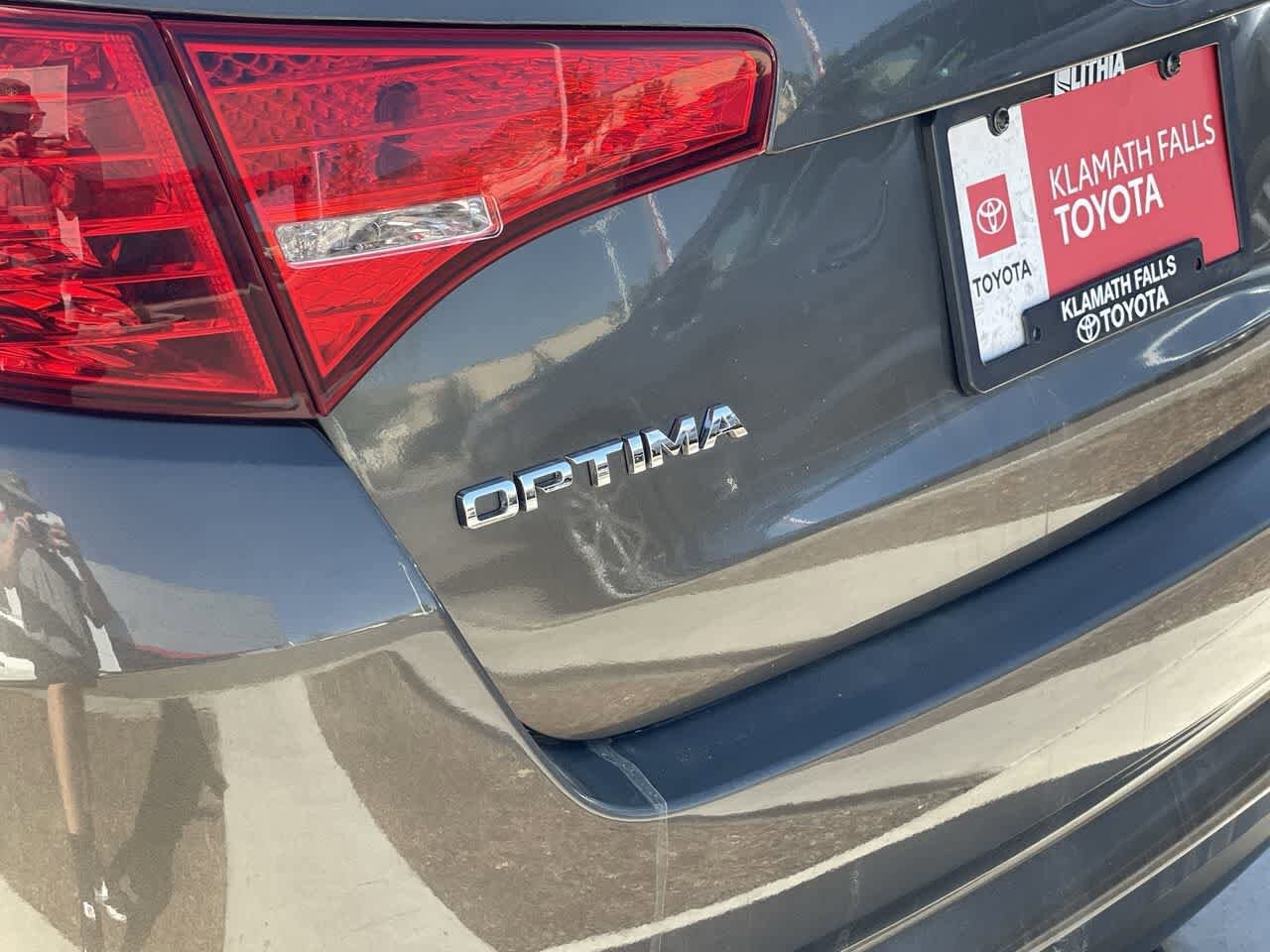 Thumbnail: 2012 Kia Optima - 9
