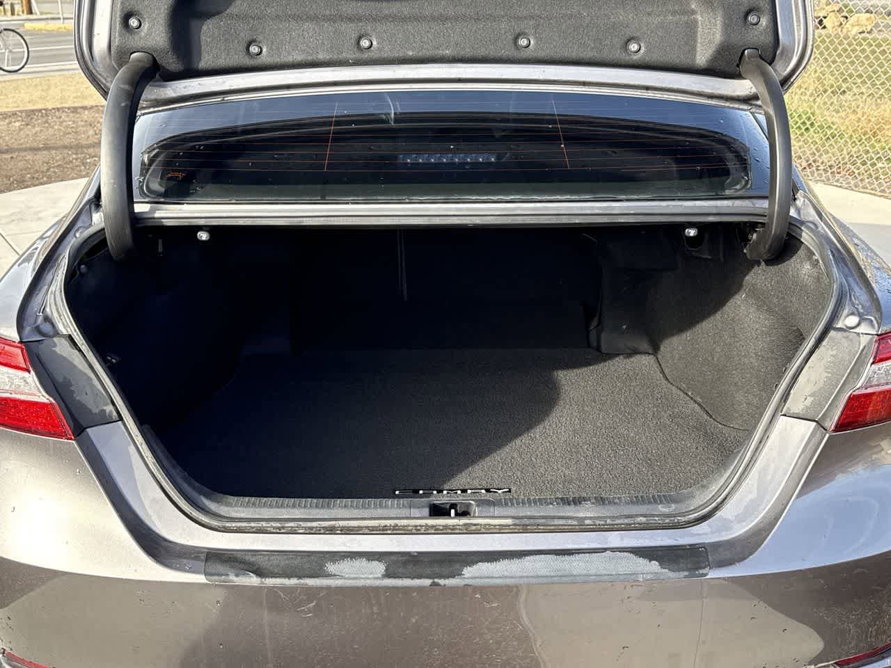 Thumbnail: 2020 Toyota Camry - 6