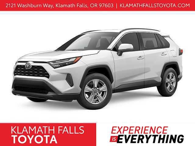 2025 Toyota RAV4 XLE's photo
