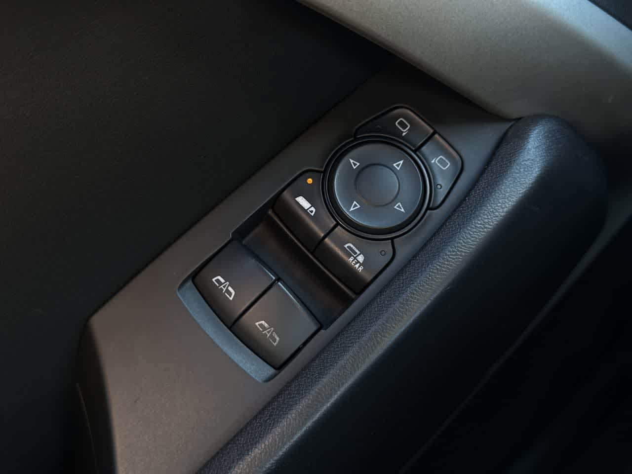 Thumbnail: 2017 Chevrolet Camaro - 22