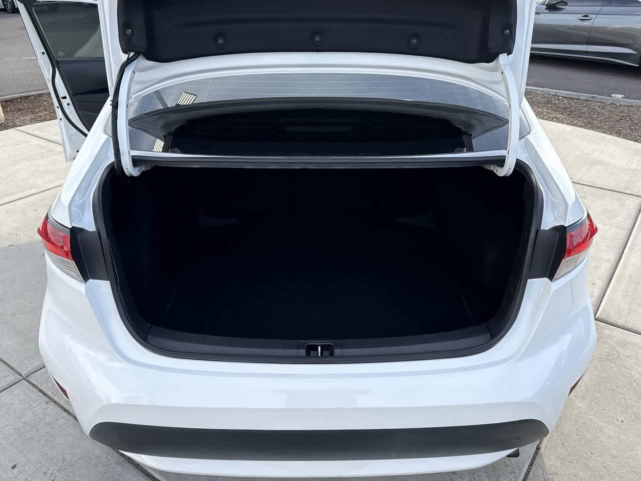 Thumbnail: 2022 Toyota Corolla - 5