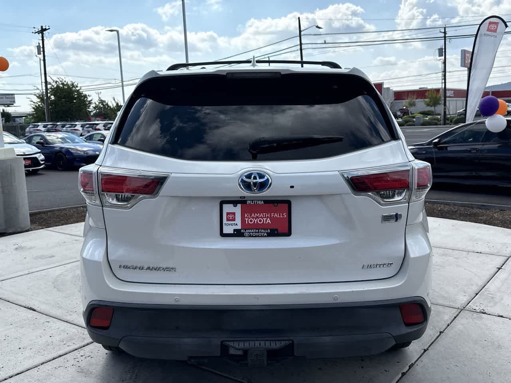 Used 2015 Toyota Highlander Hybrid Limited Platinum V6 SUV