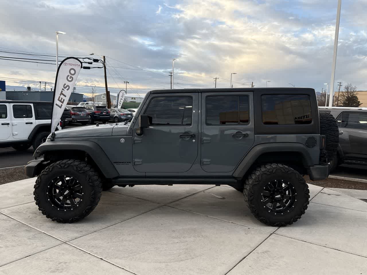 Thumbnail: 2015 Jeep Wrangler - 2