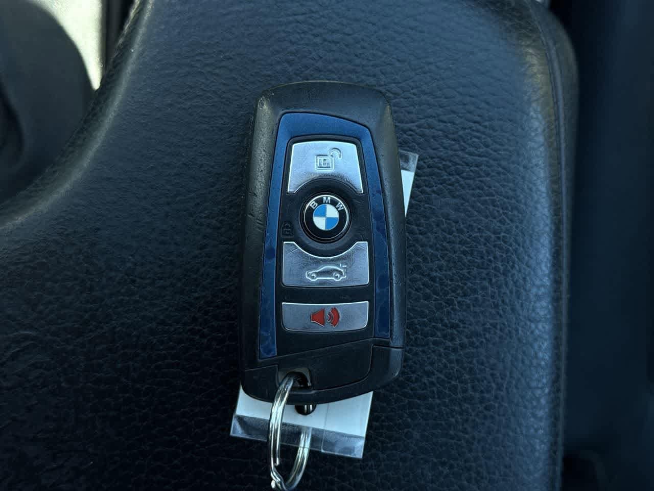 Thumbnail: 2015 BMW 3 Series - 22