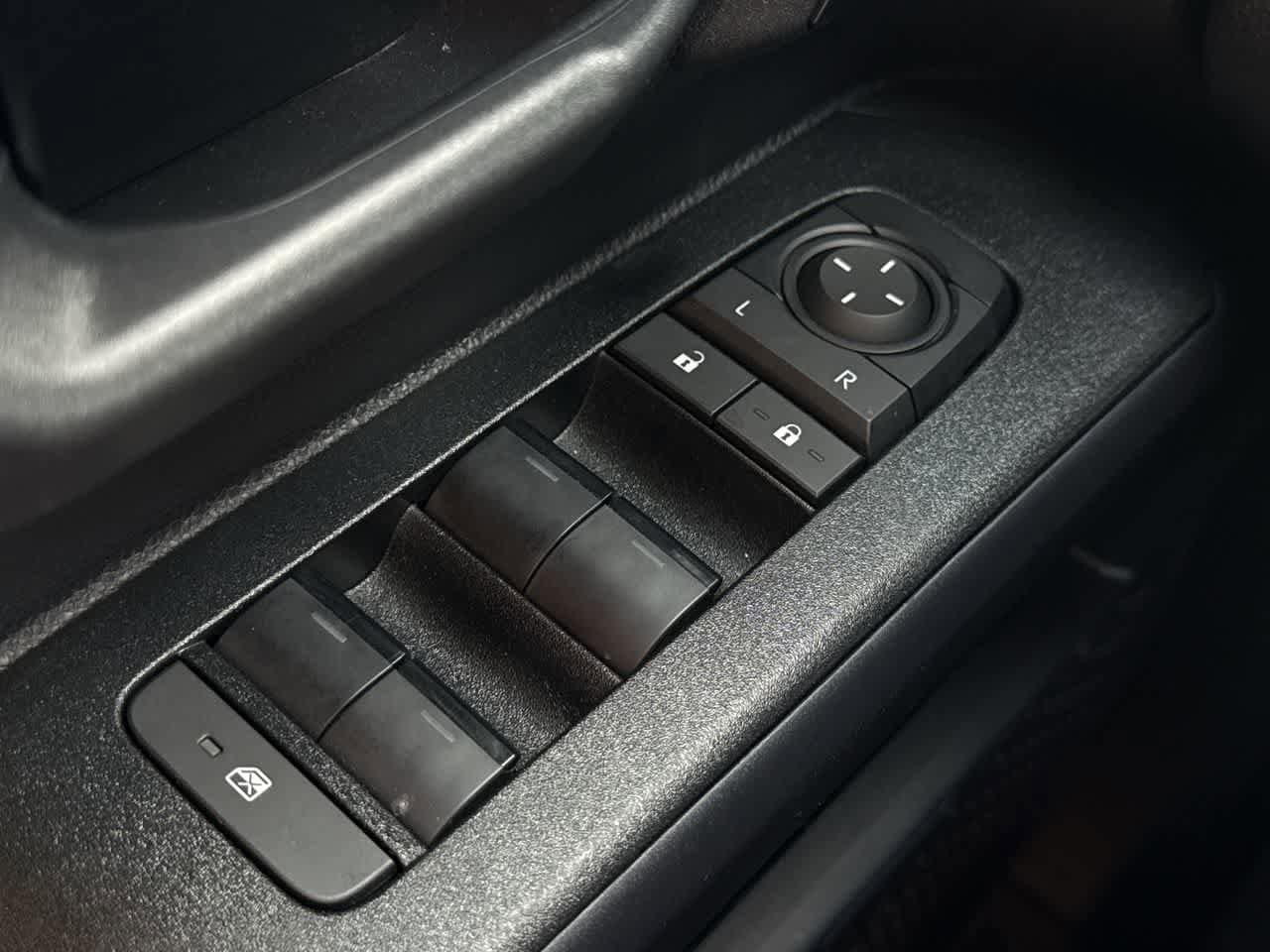 Thumbnail: 2025 Toyota 4Runner - 21