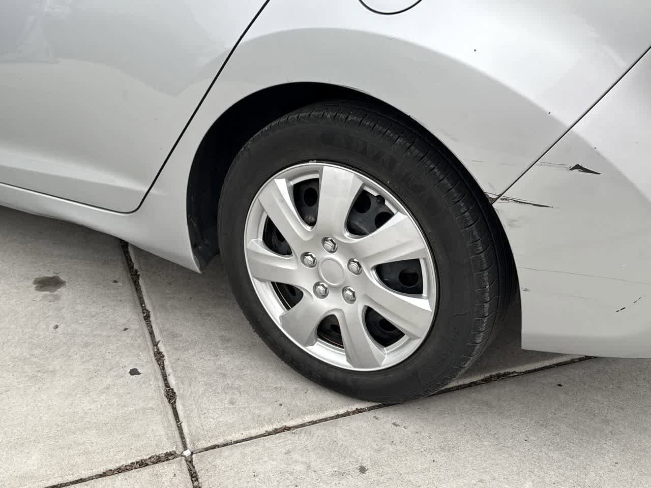 Thumbnail: 2011 Hyundai Elantra - 8