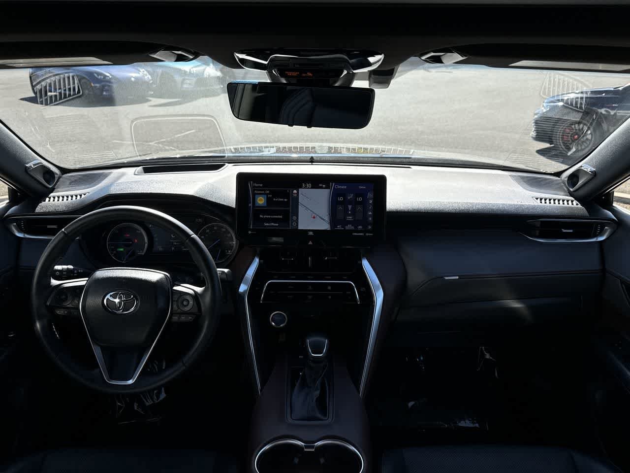 Thumbnail: 2022 Toyota Venza - 15