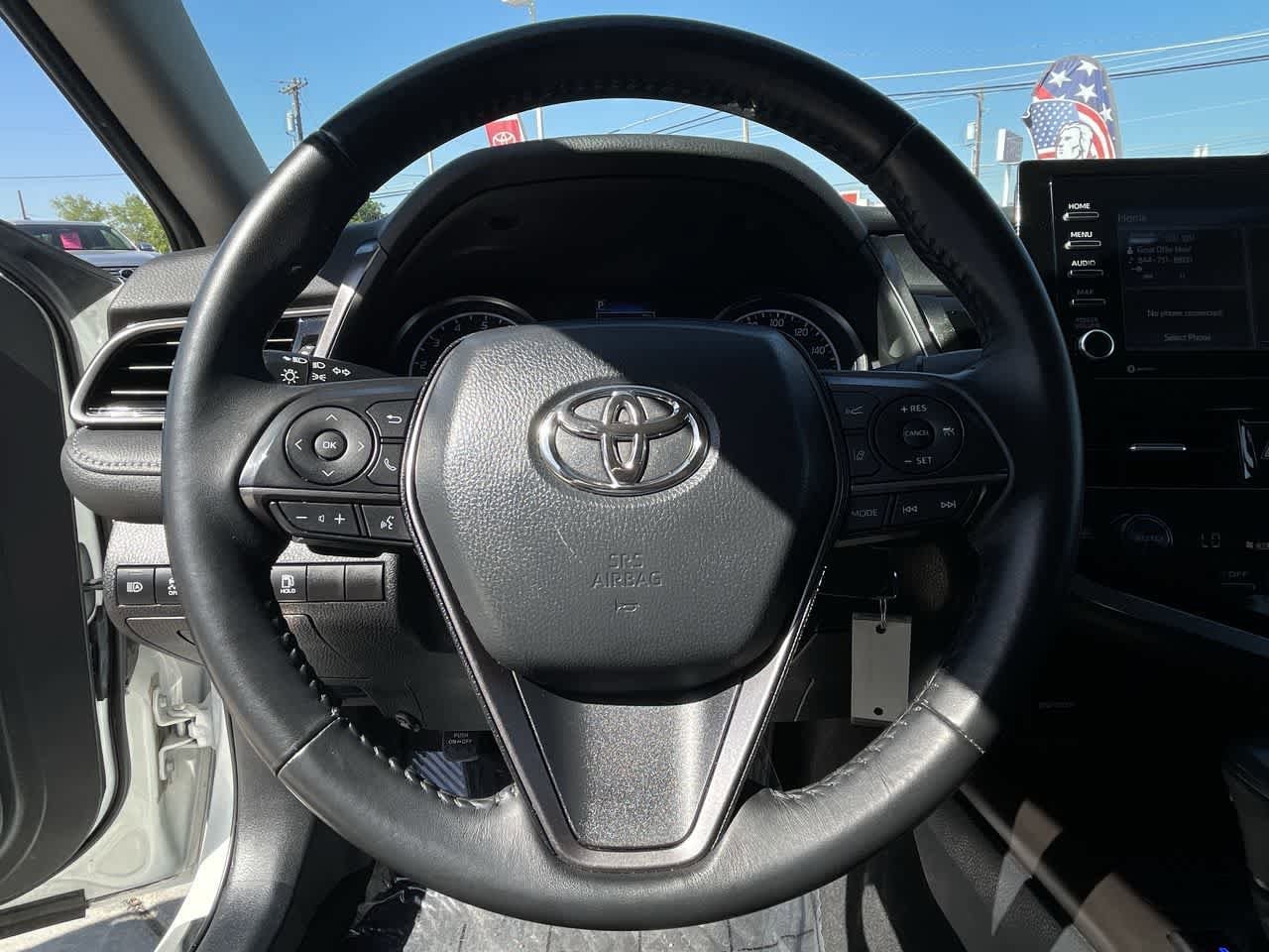 2023 Toyota Camry SE 16