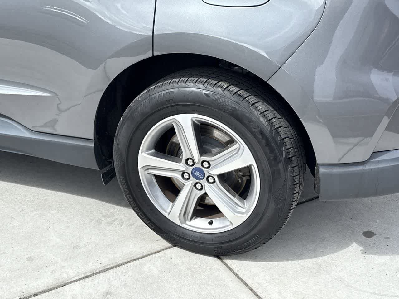 Thumbnail: 2022 Ford Edge - 8