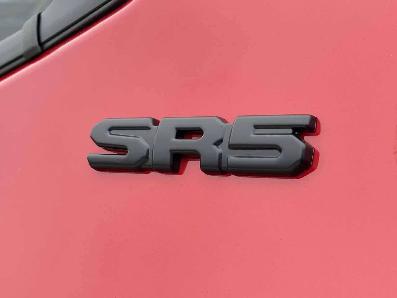 Thumbnail: 2023 Toyota Tundra - 10