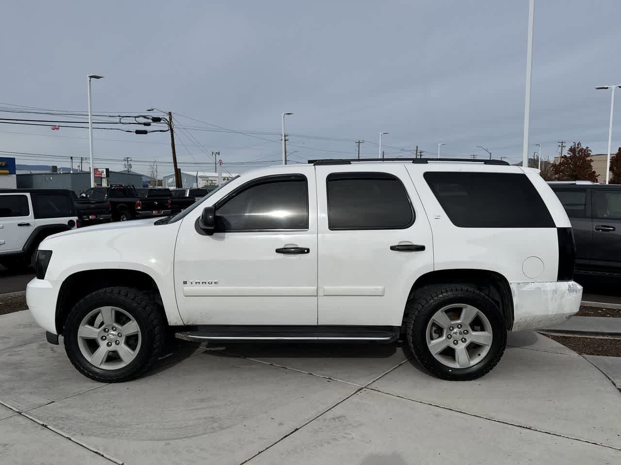 Used 2007 Chevrolet Tahoe LT with VIN 1GNFK13017R402404 for sale in Klamath Falls, OR
