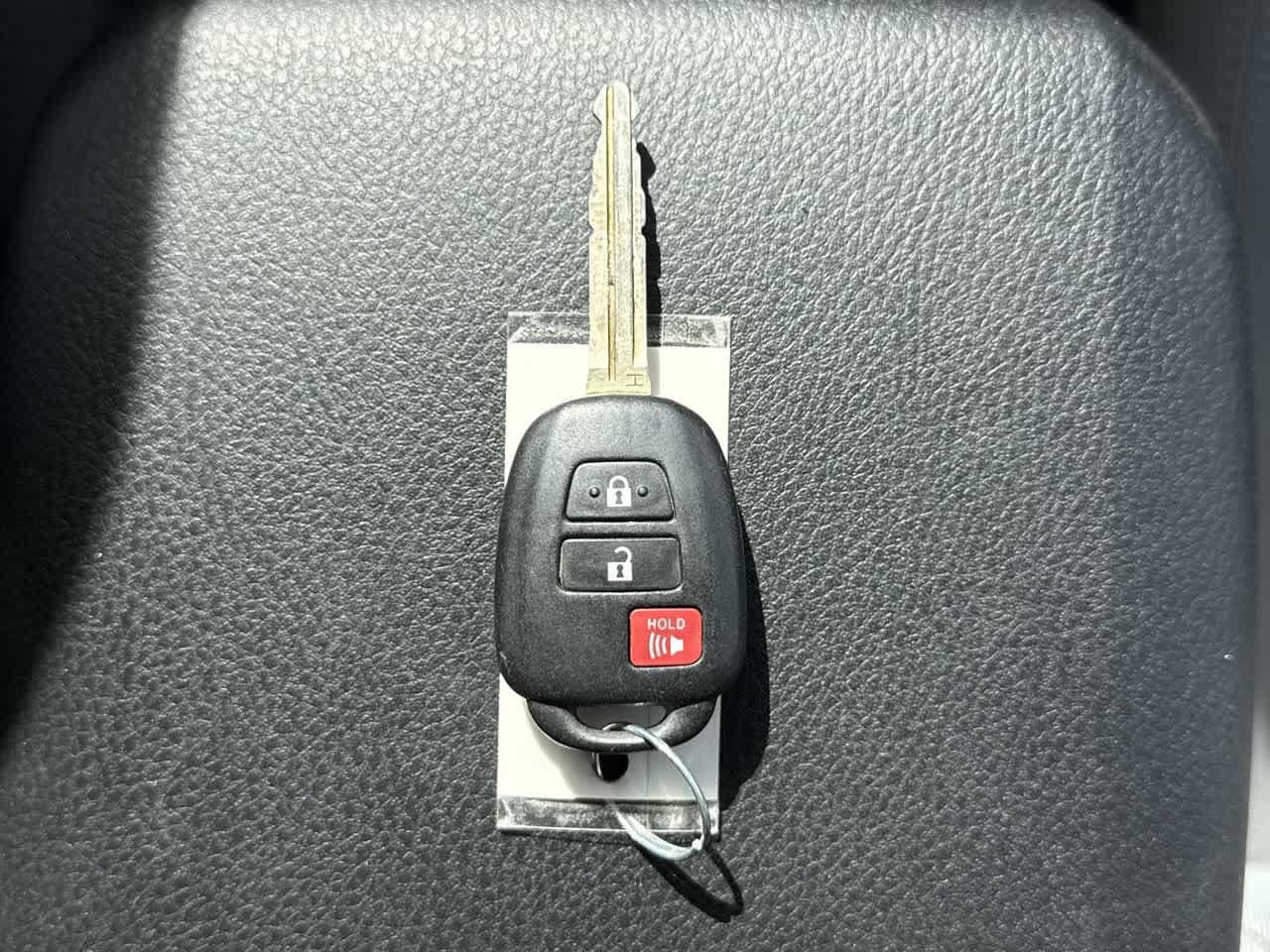 Thumbnail: 2019 Toyota Tacoma - 23