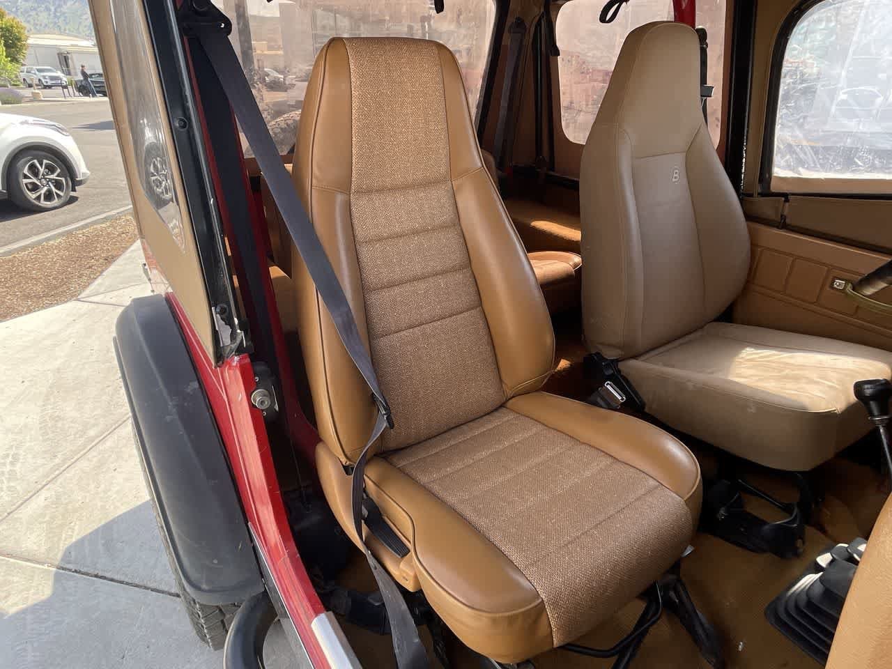 Thumbnail: 1995 Jeep Wrangler - 14