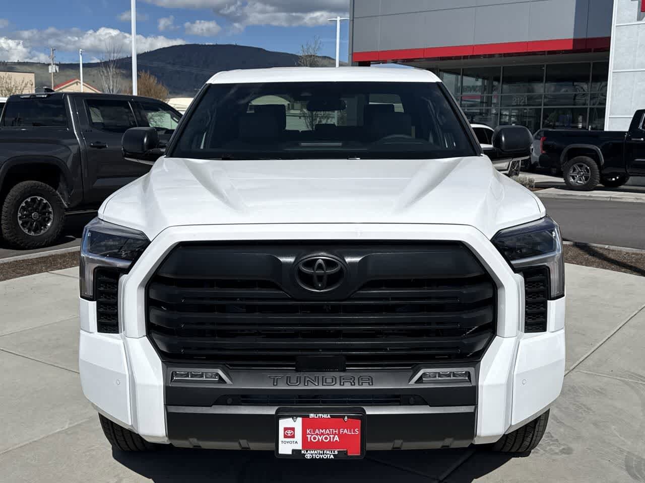Thumbnail: 2026 Toyota Tundra - 3