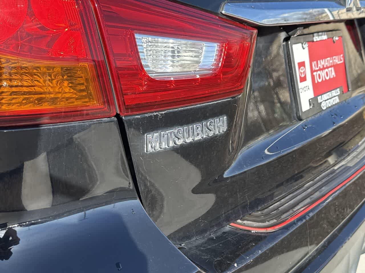 Thumbnail: 2018 Mitsubishi Outlander Sport - 9