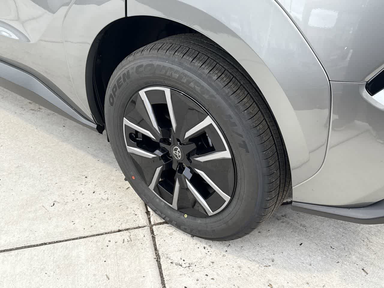 Thumbnail: 2026 Toyota bZ - 8