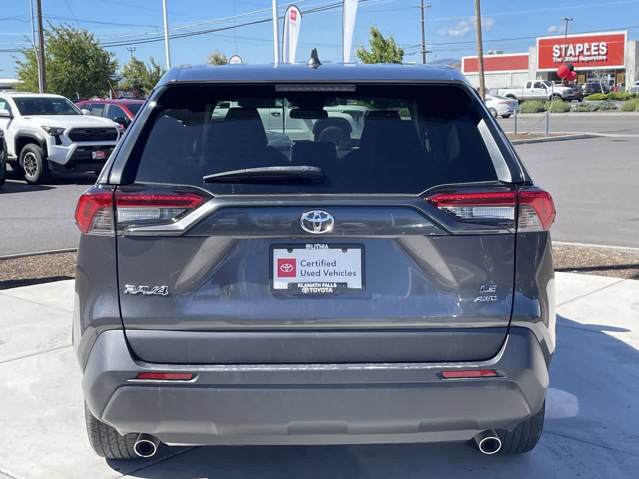2023 Toyota RAV4 LE photo 4