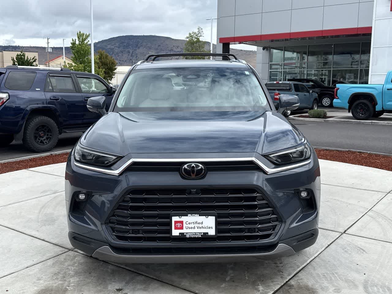Thumbnail: 2024 Toyota Grand Highlander - 3