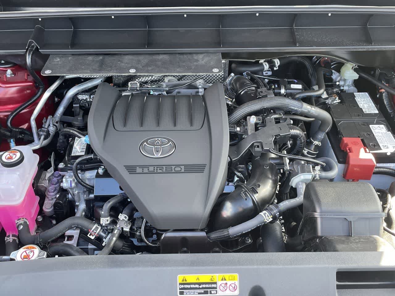 Thumbnail: 2023 Toyota Highlander - 7