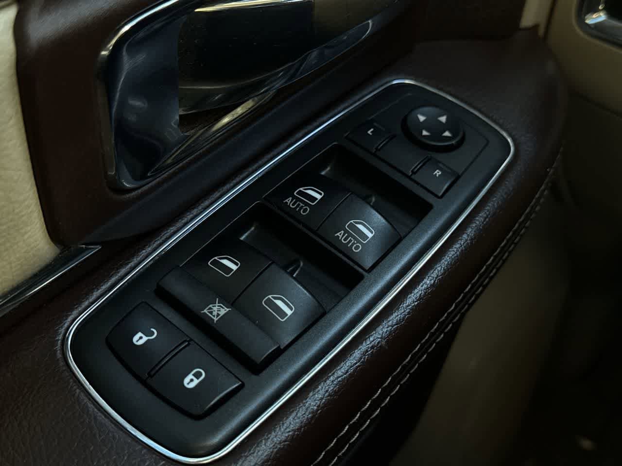 Thumbnail: 2013 RAM 1500 - 22