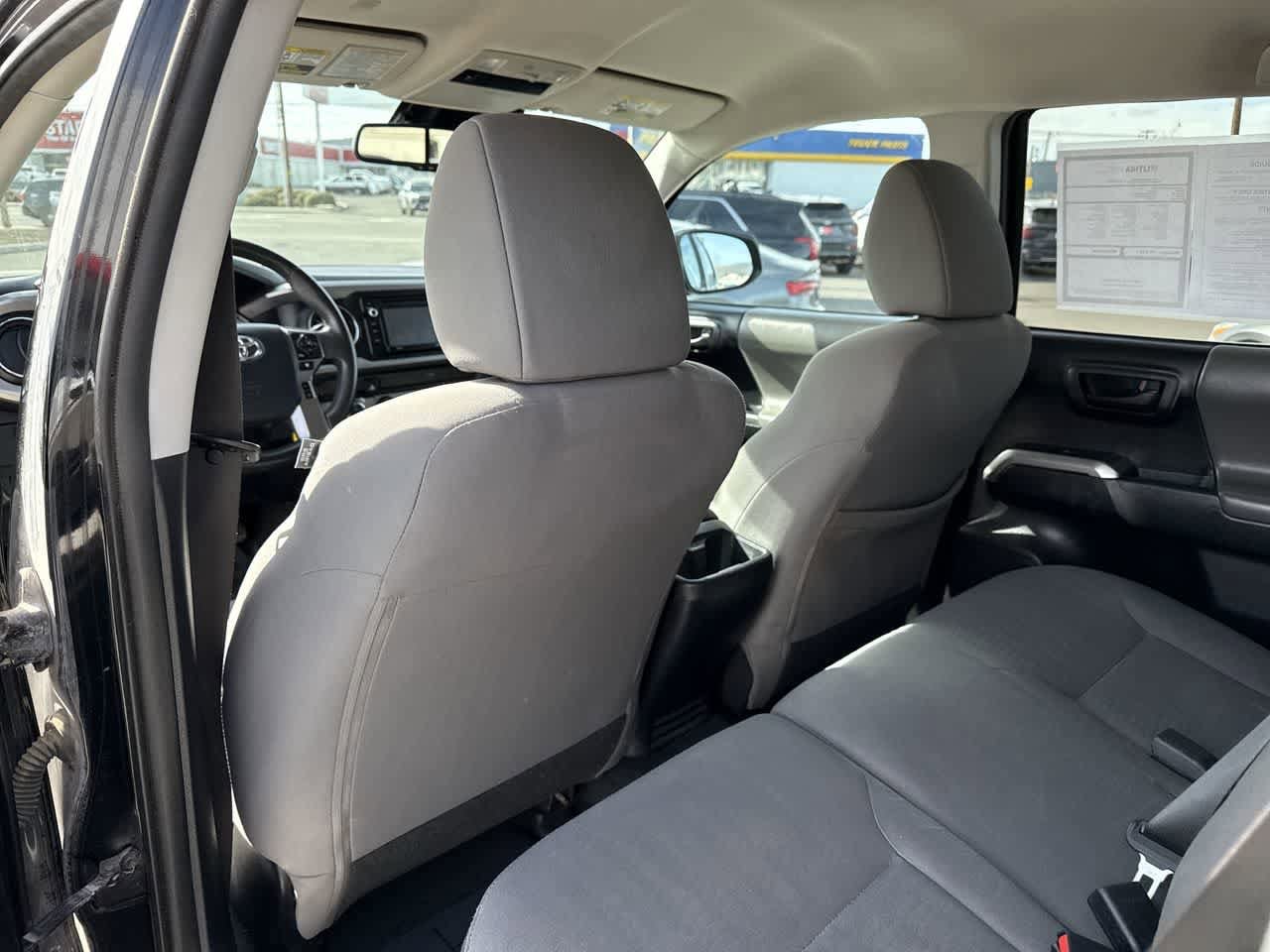 Thumbnail: 2019 Toyota Tacoma - 13