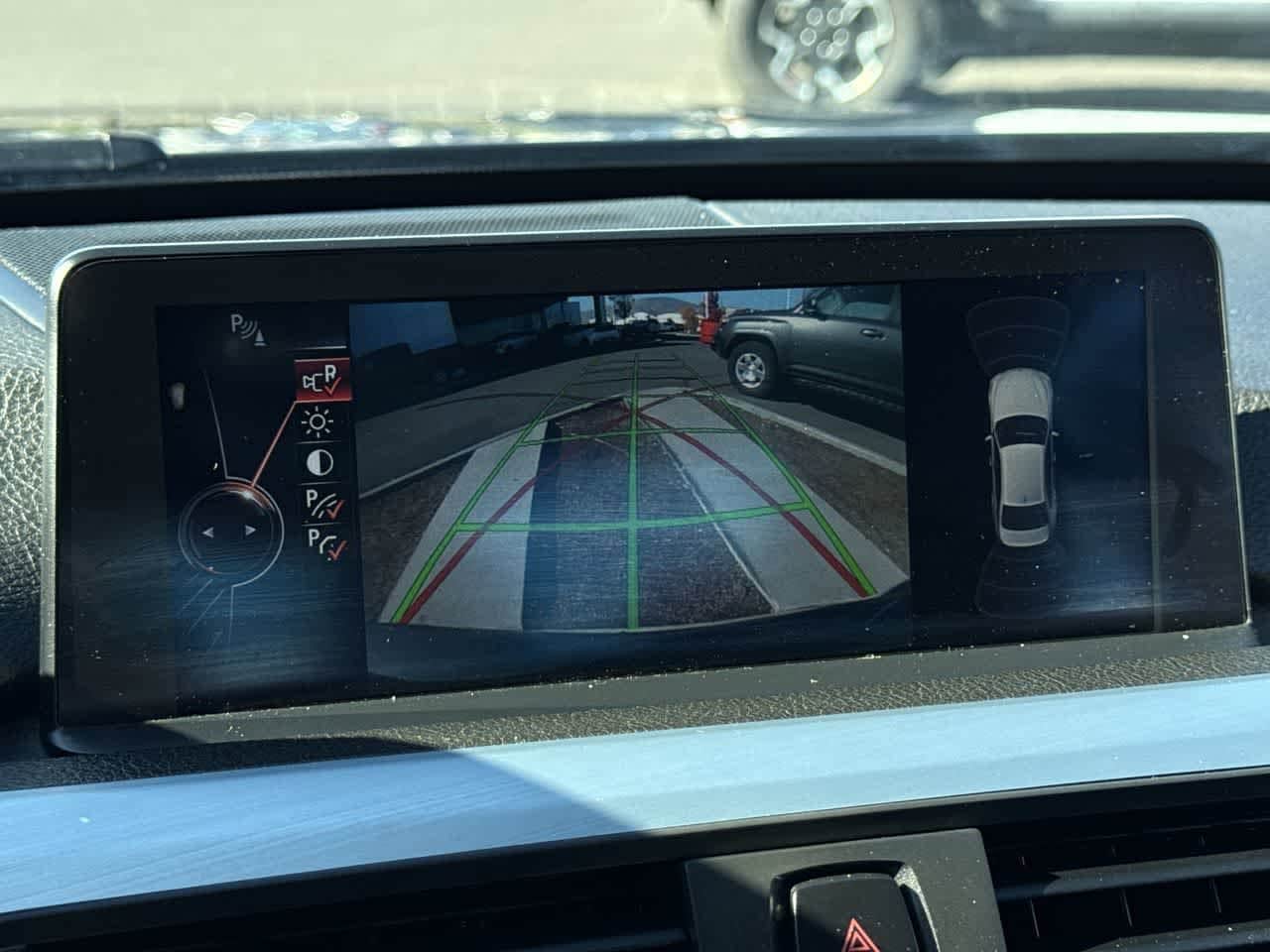 Thumbnail: 2015 BMW 3 Series - 18