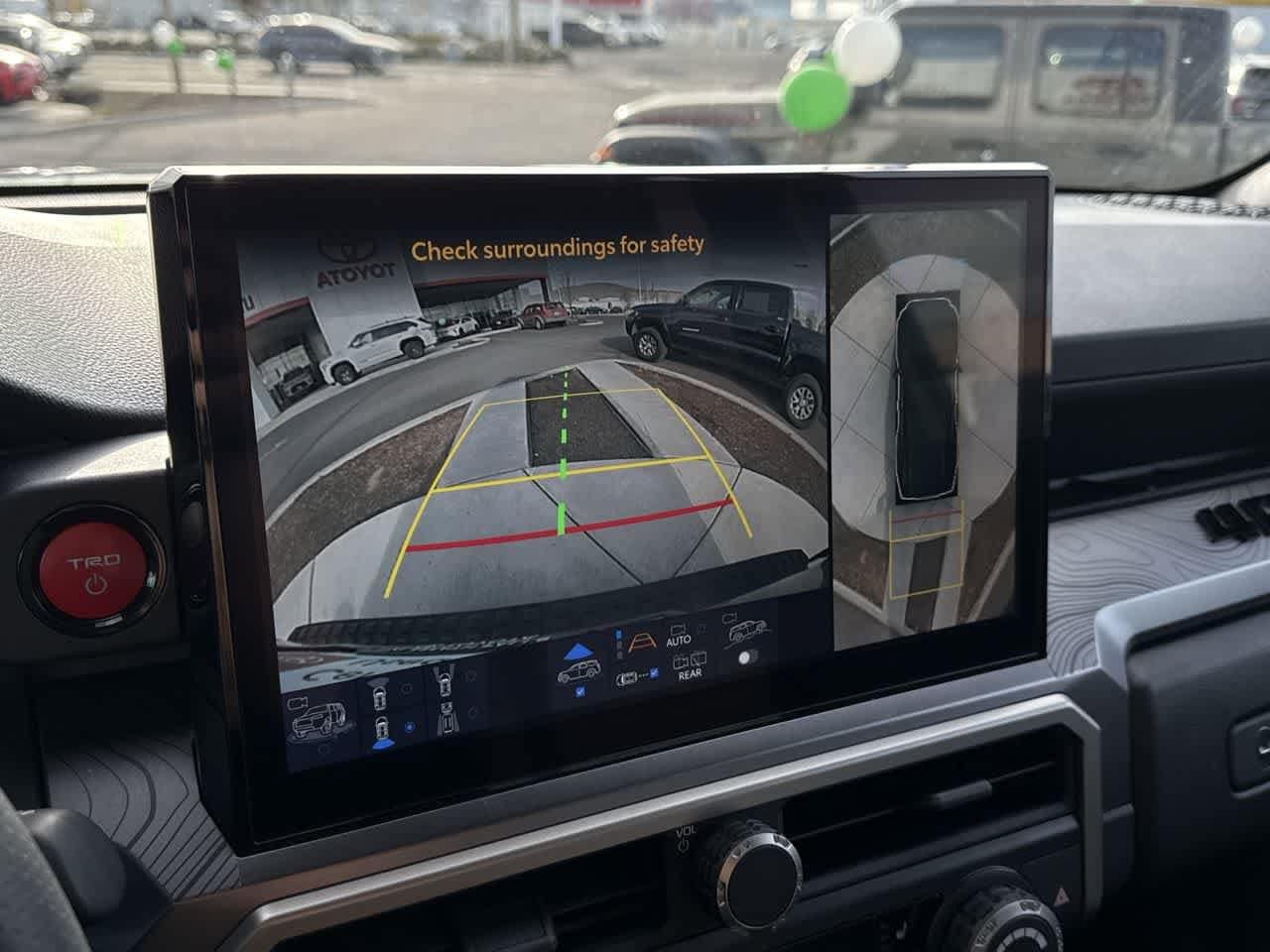 Thumbnail: 2025 Toyota 4Runner - 18