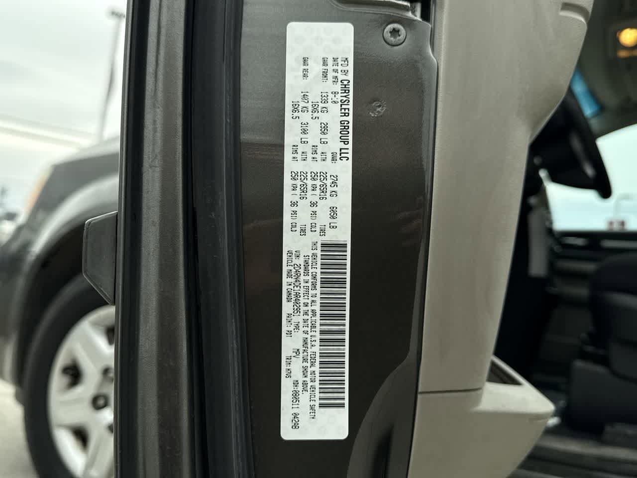 Thumbnail: 2010 Dodge Grand Caravan - 24