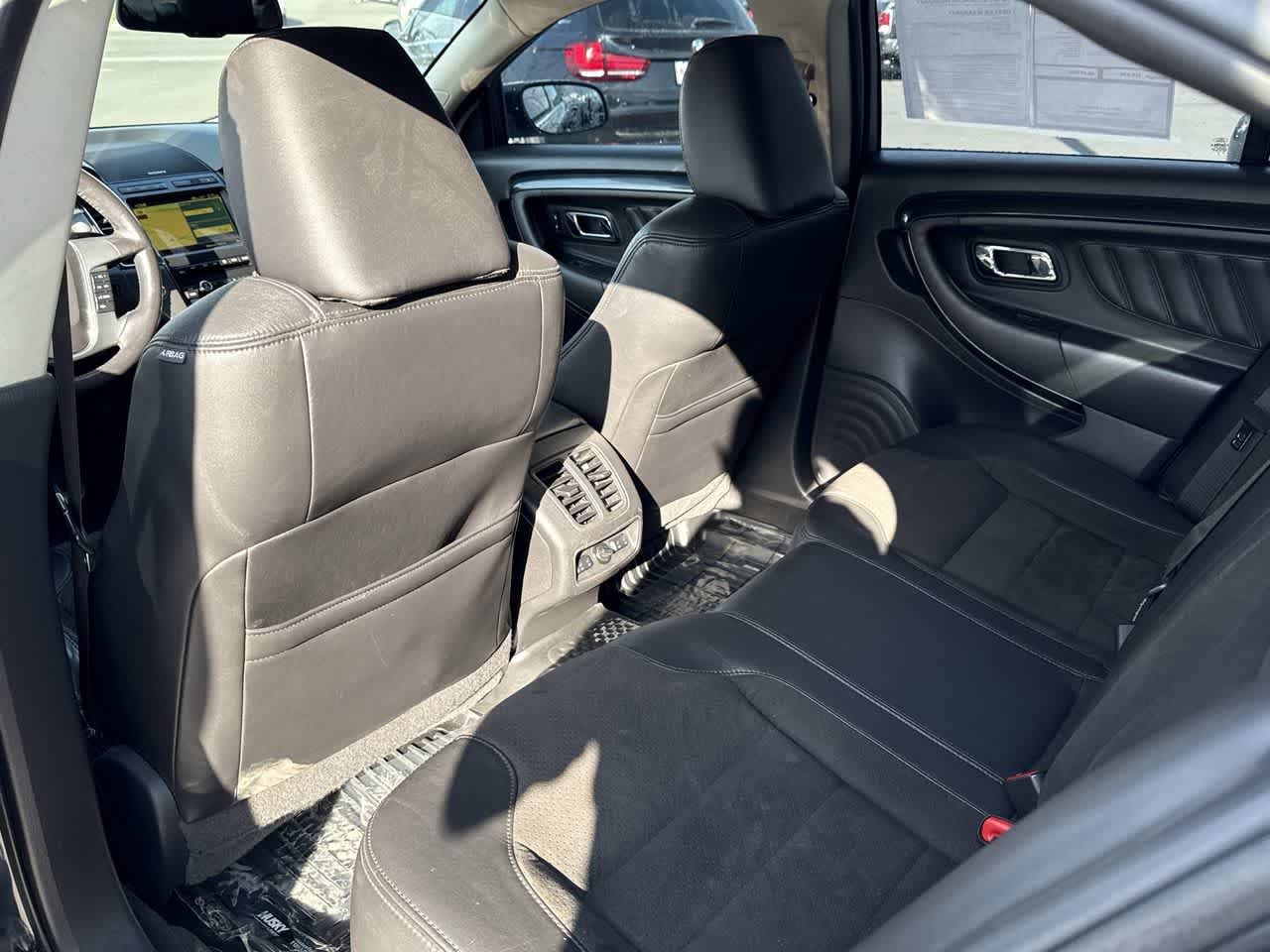 Thumbnail: 2010 Ford Taurus - 13