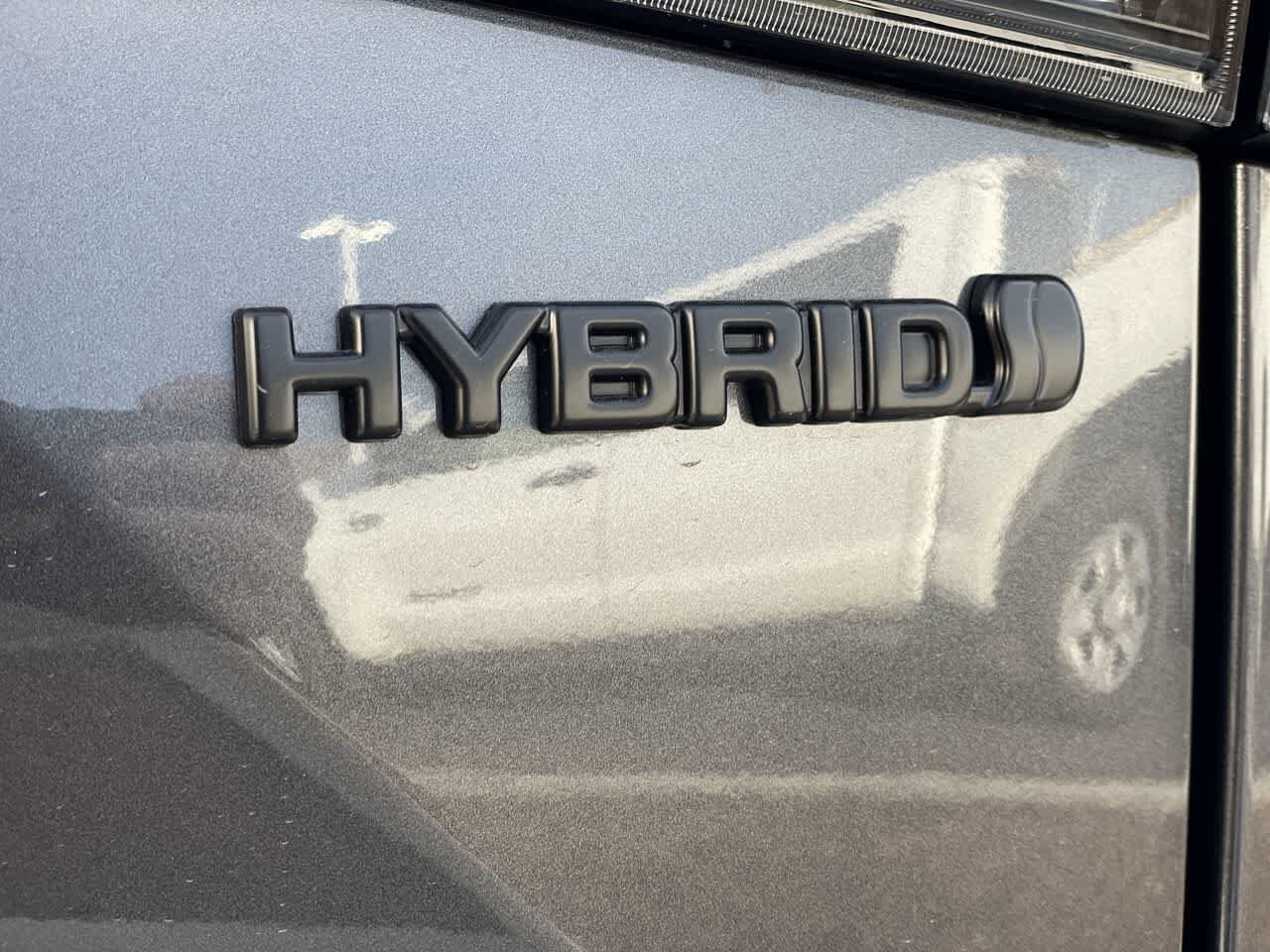 Thumbnail: 2023 Toyota Highlander - 10