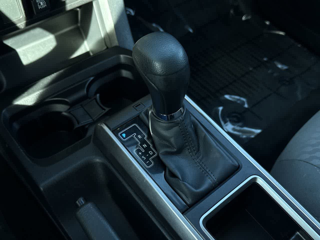 Thumbnail: 2023 Toyota Tacoma - 20