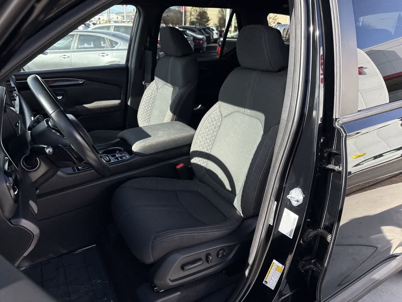 Thumbnail: 2023 Honda Pilot - 11