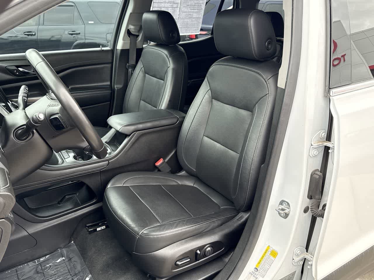 Thumbnail: 2020 GMC Acadia - 11