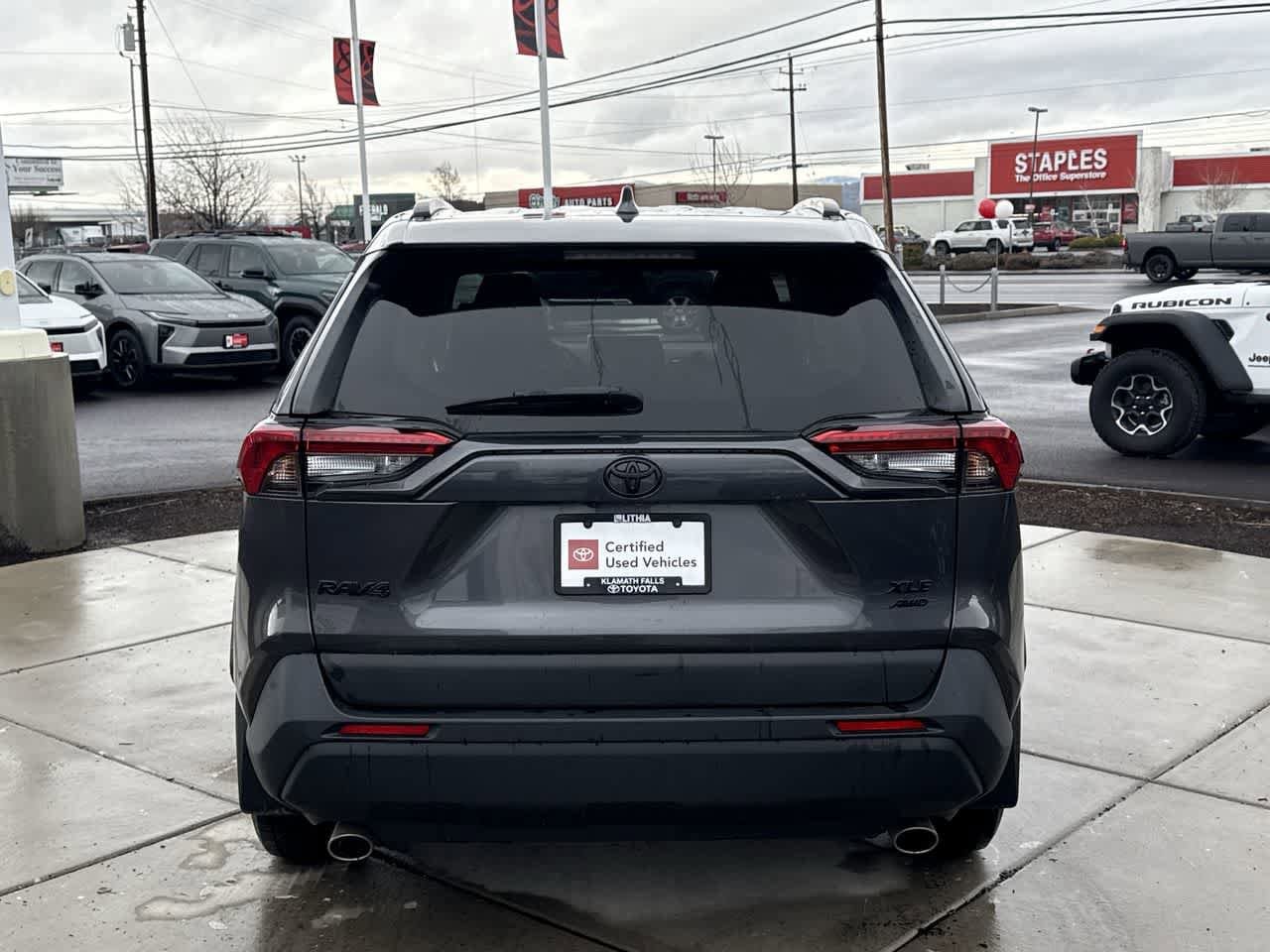 Thumbnail: 2023 Toyota RAV4 - 4